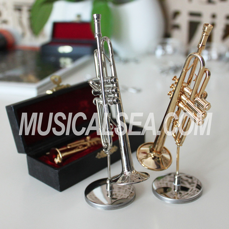 metallic miniature musical instrument
